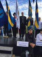 Marchen tar ut sin rätt och vi turas om på podiet, Crillo vilar ut inför nästa pass.